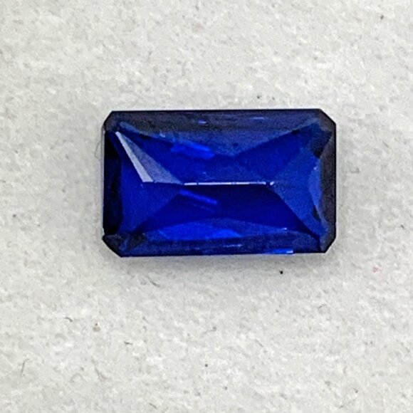 Elegant Blue Gemstone tanzanite - Picture 13 of 13